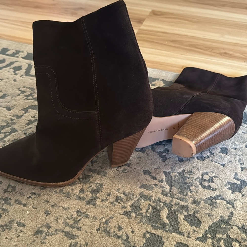 Cute Ankle boots!